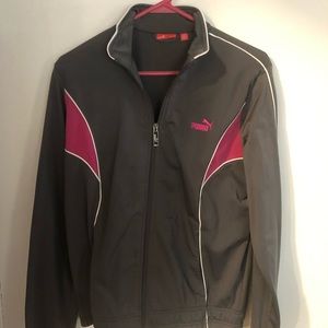Women’s puma spring zip up athletic jacket